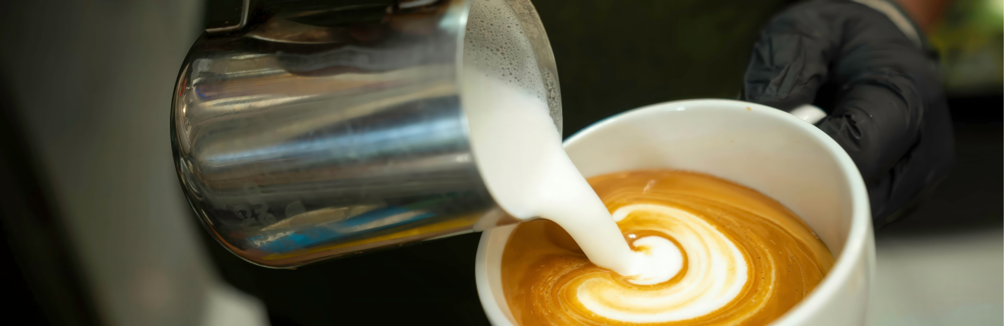 ¿Por qué la estrategia de precios solo funciona al entender los precios de la competencia y los costos propios?